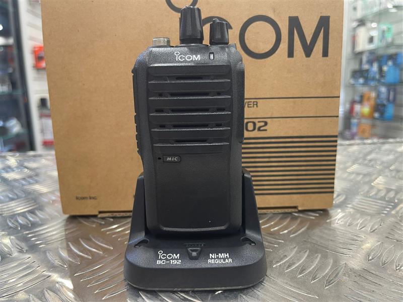 EMISORA ICOM IC-F3002 ICOM IC-F3002 PRODUCTO BARATO SEGUNDA MANO GIJON ASTURIAS